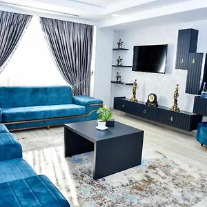 Otel Supreme, Bakü