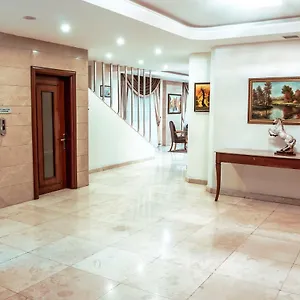 Otel Atropat Old, Bakü